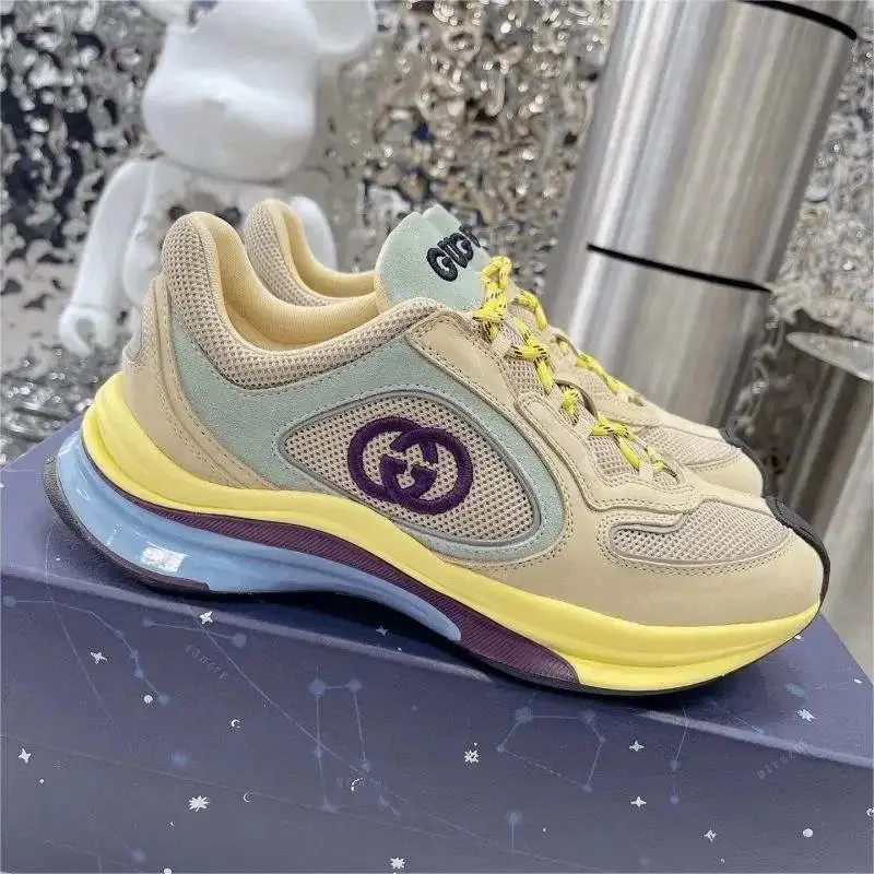 Gucci Sneakers 1
