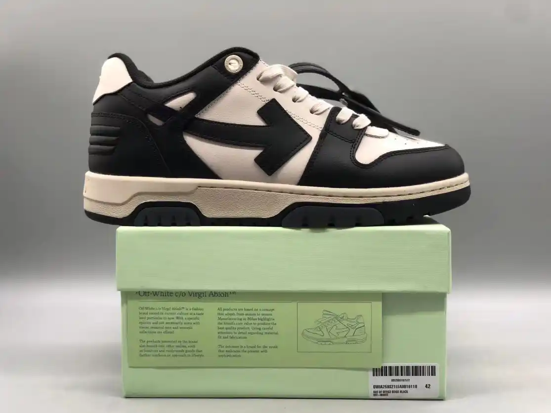 Off-White Sneakers 1